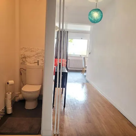 Apartment Eiffel Tower - Luxury 2 Bedroom Paris