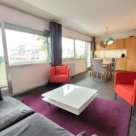 Apartment Eiffel Tower - Luxury 2 Bedroom *